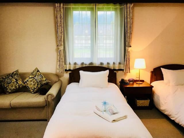 シェイクスピアホテル-【禁煙】別館クワッドルーム-3