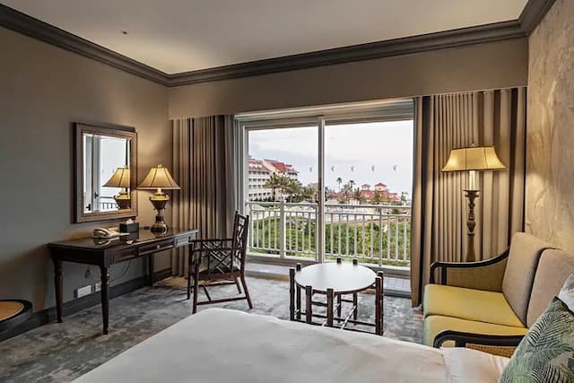 遠雄悅來大飯店-豪華海景客房(二中床)｜Room only-3