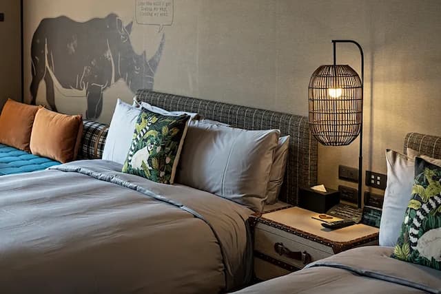 遠雄悅來大飯店-探索庭園客房(二中床)｜Room only-4