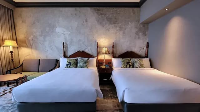 遠雄悅來大飯店-精緻山景客房(二中床) ｜早餐+海洋公園門票-1