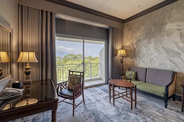 遠雄悅來大飯店-精緻山景客房(一大床)｜早餐+海洋公園門票-3