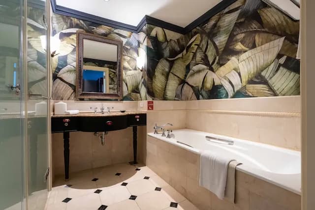 遠雄悅來大飯店-家庭海景客房(三中床)｜早餐+海洋公園門票-6