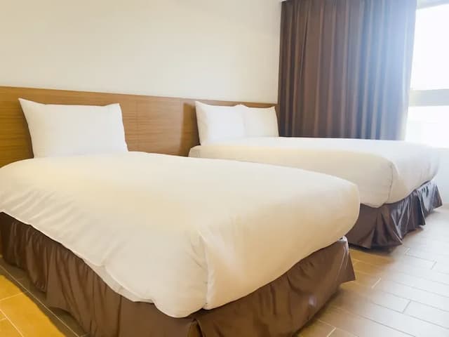 Mille Rich Hotel-Deluxe Triple Room-1