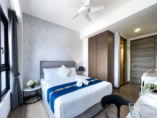 Agile Residence TRX by Isabella-Deluxe 1-bedroom Suite-3