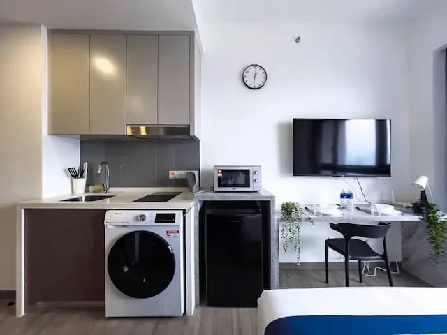 Agile Residence TRX by Isabella-Deluxe 1-bedroom Suite-2