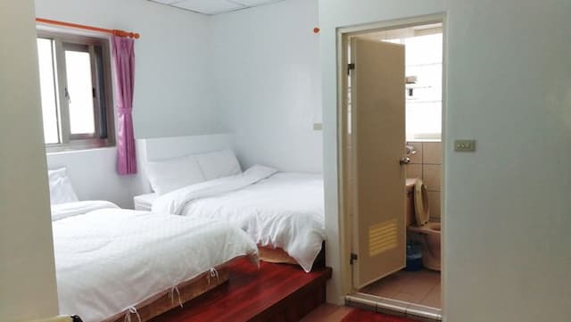 新天山茶業民宿-烏龍溫馨四人房-1