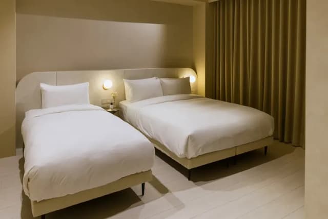 Mr.Petter-Superior Triple Room-3