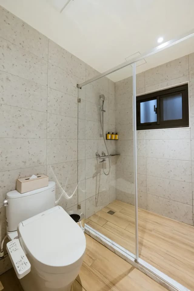 Mr.Petter-Deluxe Double Room-11