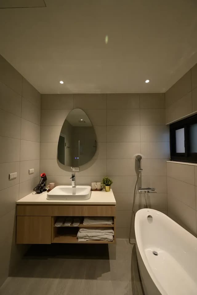 Mr.Petter-Deluxe Triple Room-9