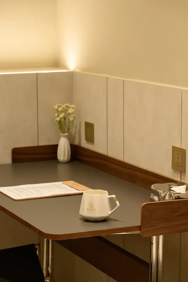 Mr.Petter-Deluxe Quad Room-11