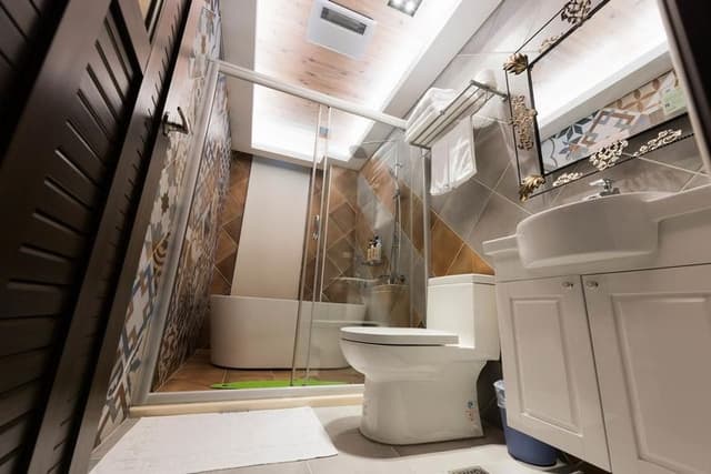 Hi Kids B&B-Mountain View Triple Room with Bathtub-Space Shuttle-9