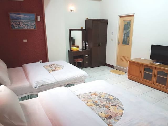 四人套房（住4人）