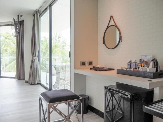 메라 마레 호텔 (Mera Mare Pattaya)-디럭스 씨뷰 코너 (조식포함객실)-2