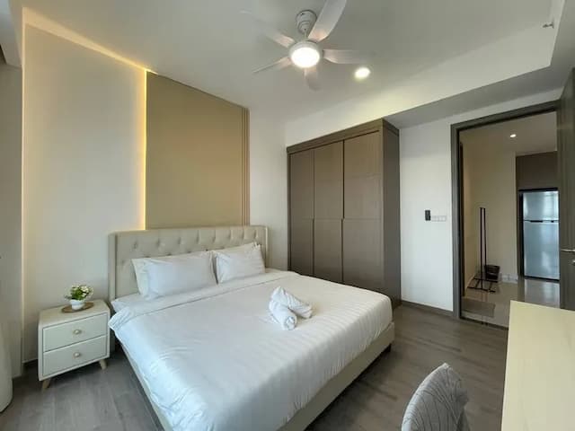 Agile Residence TRX by Isabella-Deluxe Large Standard Room-13