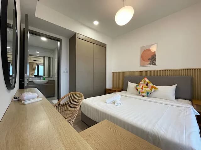 Agile Residence TRX by Isabella-Premium King and Queen Room-7