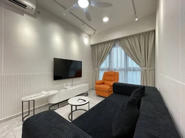 Agile Residence TRX by Isabella-Comfy Queen Room-6