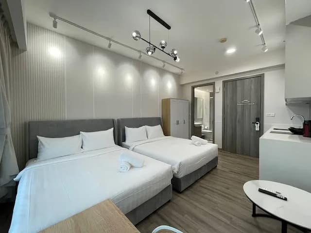 Agile Residence TRX by Isabella-Superior Queen Suite-4