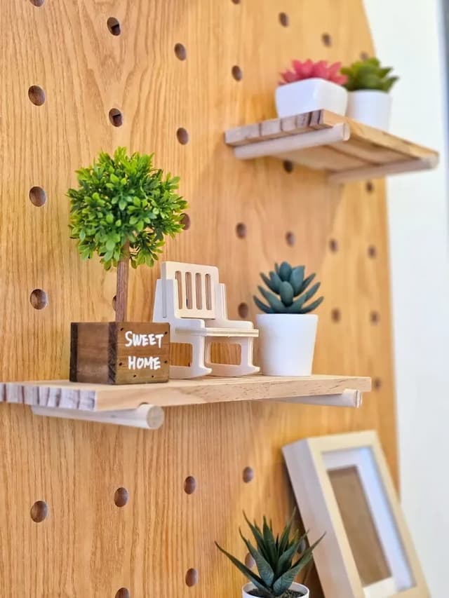 Agile Residence TRX by Isabella-Deluxe King and Queen Room-10