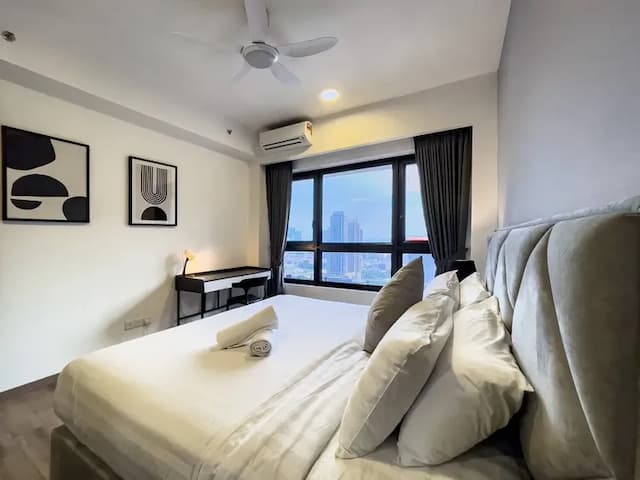 Agile Residence TRX by Isabella-Premium Double Room-10