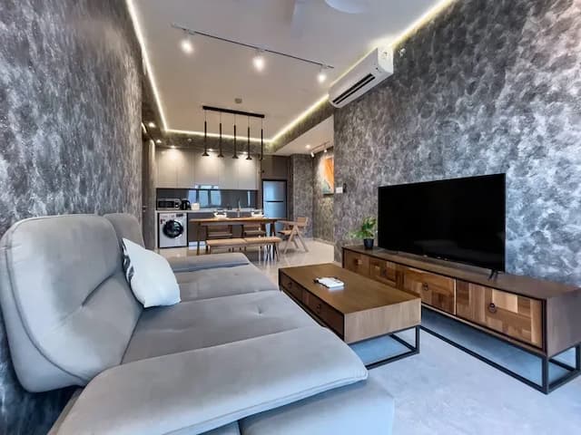 Agile Residence TRX by Isabella-Deluxe 1-bedroom and 1 living room suite-2