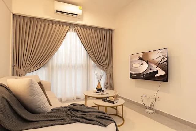 Agile Residence TRX by Isabella-Romantic Queen Room-8