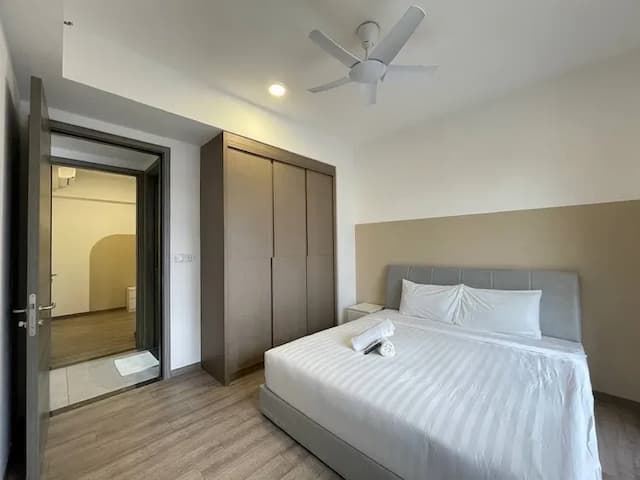 Agile Residence TRX by Isabella-Deluxe King Room-2