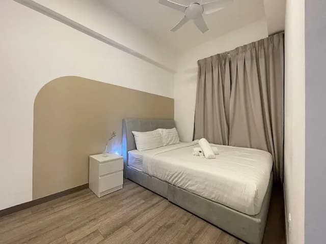 Agile Residence TRX by Isabella-Deluxe King Room-10