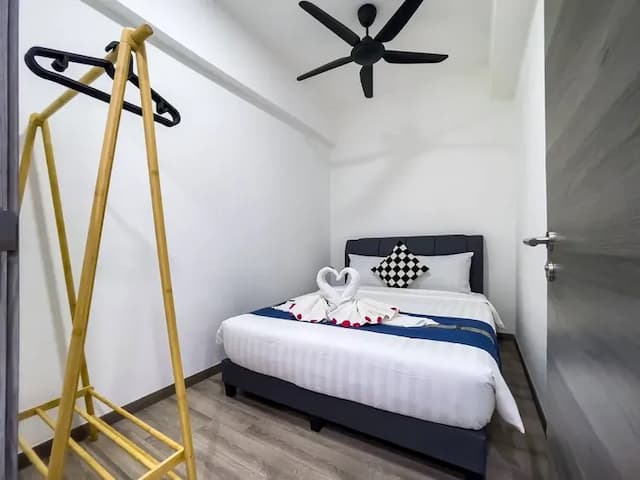 Agile Residence TRX by Isabella-Cozy 2 bedrooms and 1 toilet-4