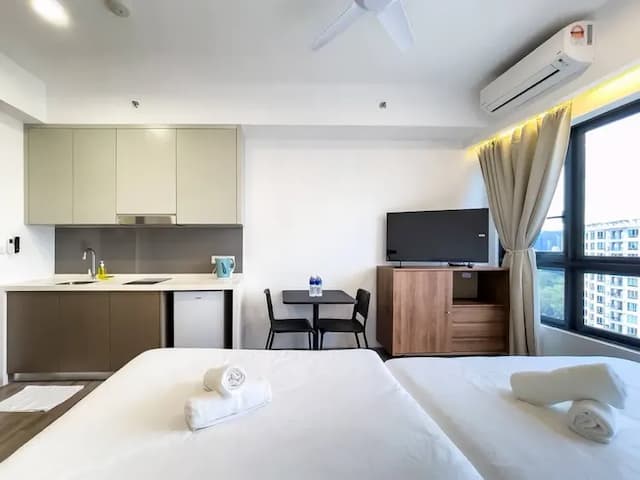 Agile Residence TRX by Isabella-Premium Queen Room-4