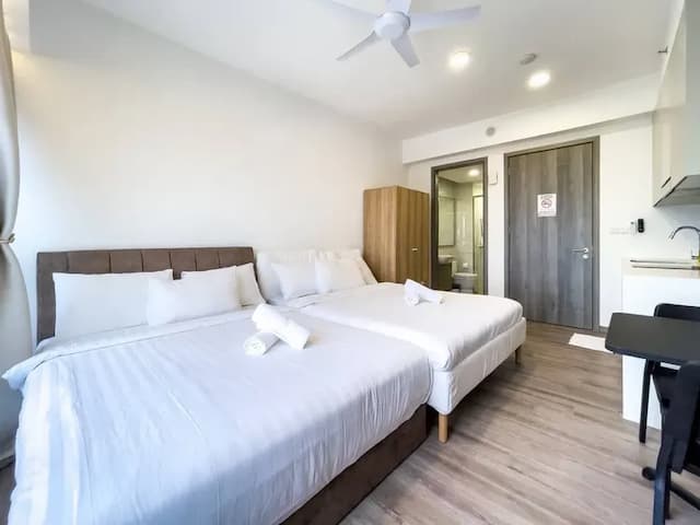 Agile Residence TRX by Isabella-Premium Queen Room-2