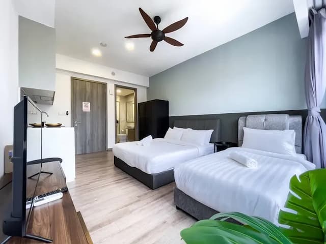 Agile Residence TRX by Isabella-Studio 1 Queen and 1 single bed-1