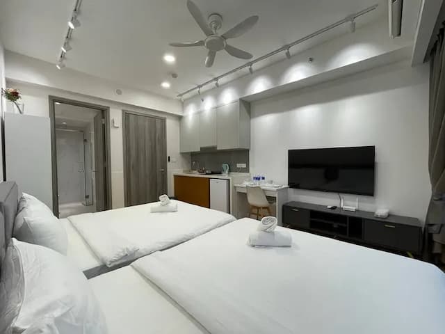 Agile Residence TRX by Isabella-Cozy Queen Room-15