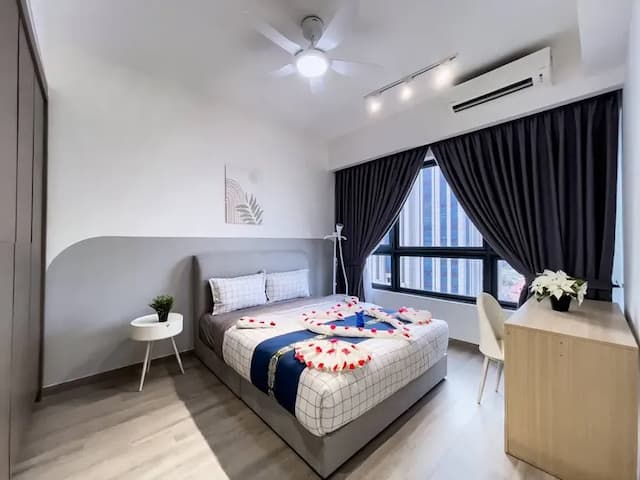 Agile Residence TRX by Isabella-Deluxe 3-bedroom-5