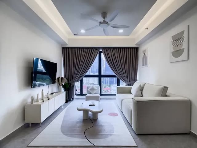 Agile Residence TRX by Isabella-Deluxe 3-bedroom-1