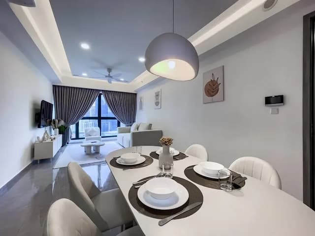 Agile Residence TRX by Isabella-Deluxe 3-bedroom-2