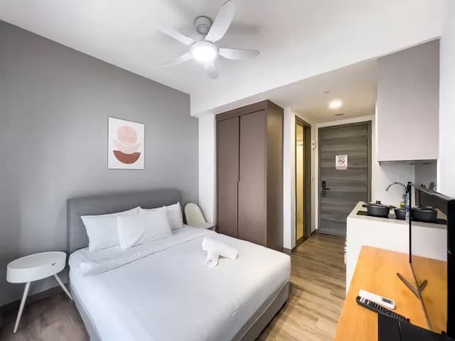 Agile Residence TRX by Isabella-Deluxe 3-bedroom-13