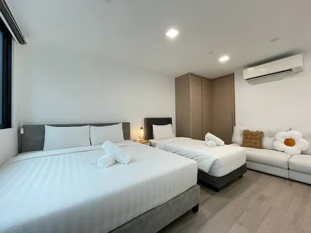 Agile Residence TRX by Isabella-King Room-3