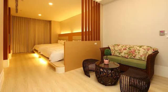 山水聽風-豪華家庭房-9