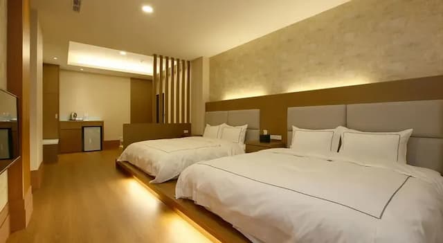 山水聽風-豪華家庭房-3