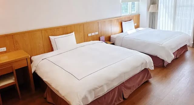 山水聽風-景觀雙床房-1