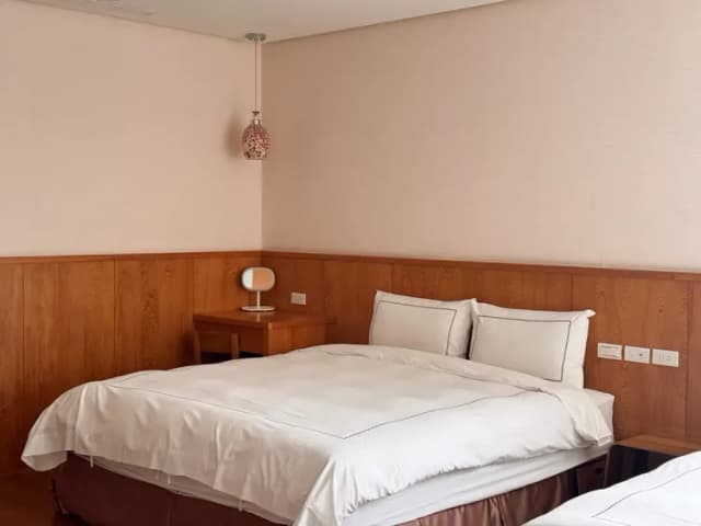 山水聽風-景觀雙床房-2