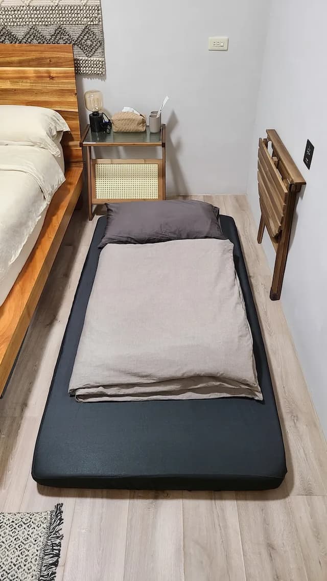 加人頭、床墊、寢具組