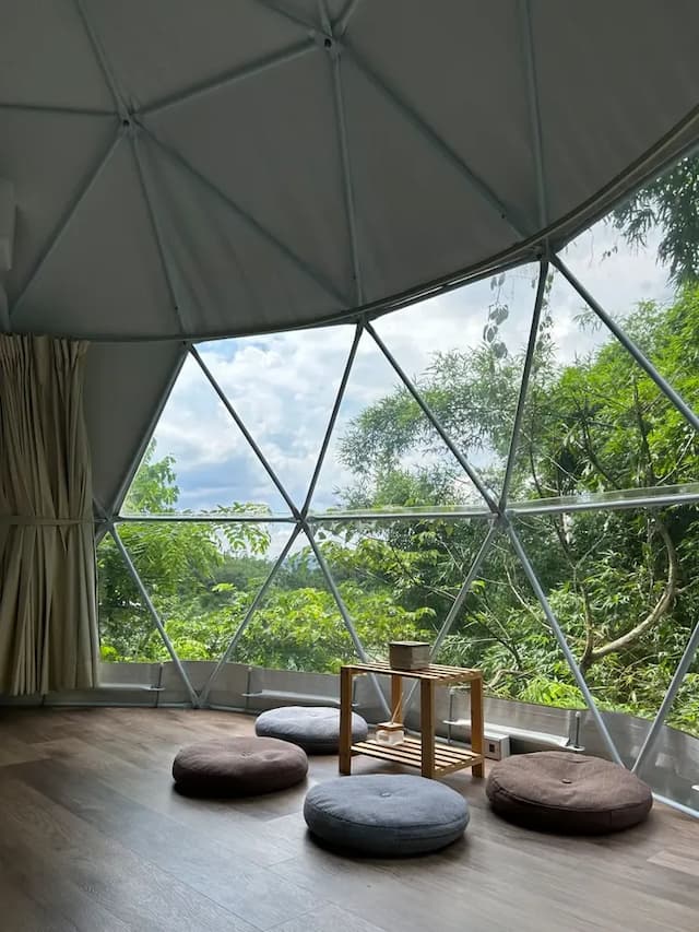 森山谷｜獨家85折起！低密度懶人露營、一泊三食-【懶人露營】星空帳篷｜四人房｜森林景-3