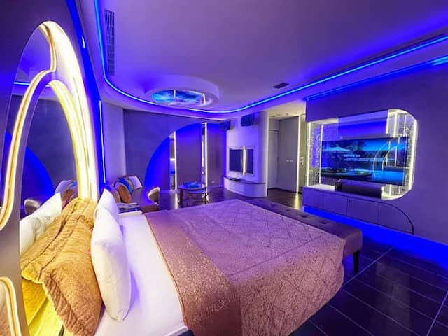 薇風精品汽車旅館 l 免費早餐-豪華雙人房 - 附設KTV-2