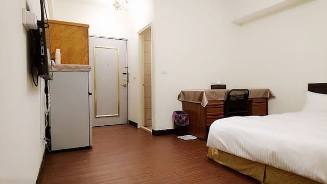 펑 클랜 베어 홈  (Feng clan bear home)-A2D1(exquisite 2 people room) Taichung Fengjia Night Market Accommodation-6