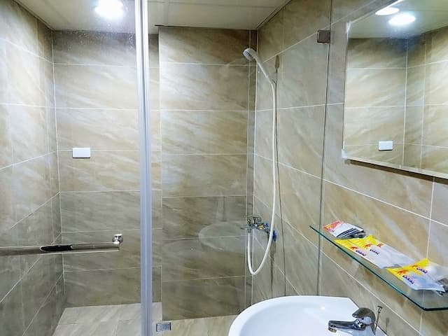 펑 클랜 베어 홈  (Feng clan bear home)-A2D1(exquisite 2 people room) Taichung Fengjia Night Market Accommodation-7