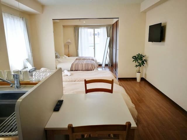 Susukino Station is only 400m (4 minutes walk from subway station)-Room 502-2