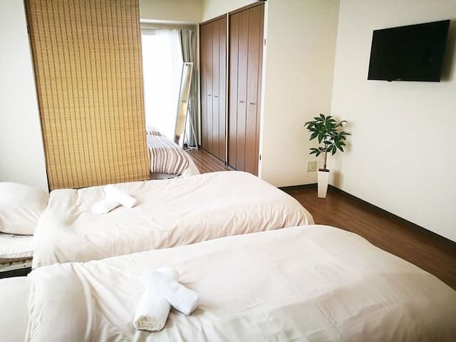 Susukino Station is only 400m (4 minutes walk from subway station)-Room 502-4