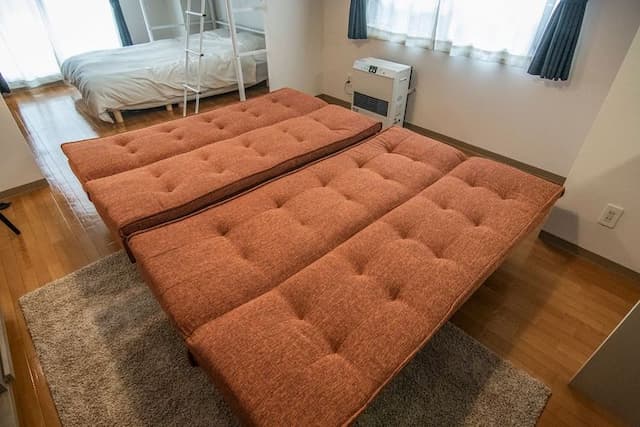 Susukino Station is only 400m (4 minutes walk from subway station)-Room 301-6