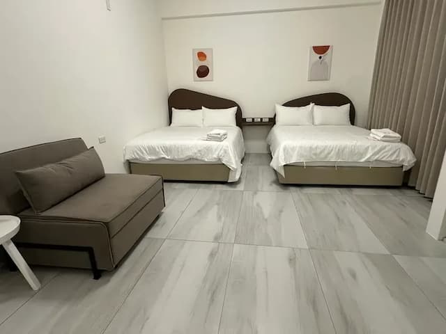 Yue&Yunhe B&B-四人房-6